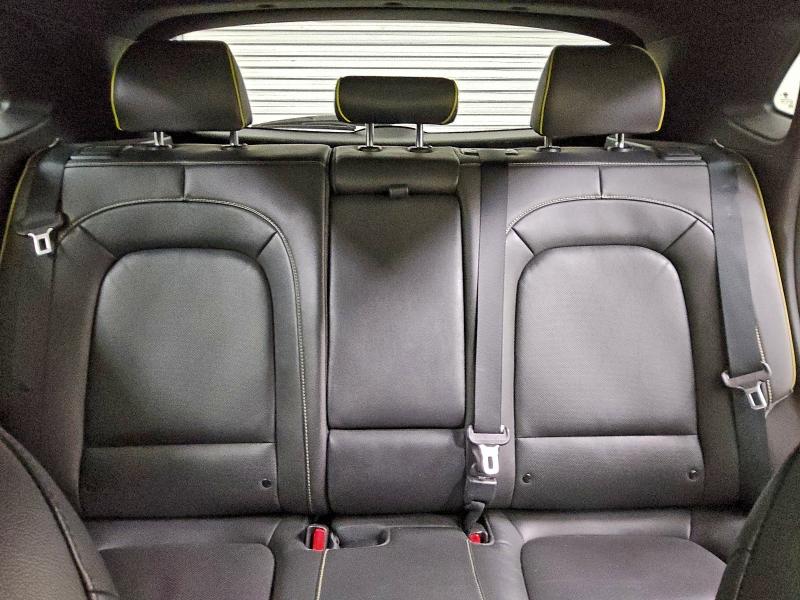 Фото 10 - HYUNDAI KONA