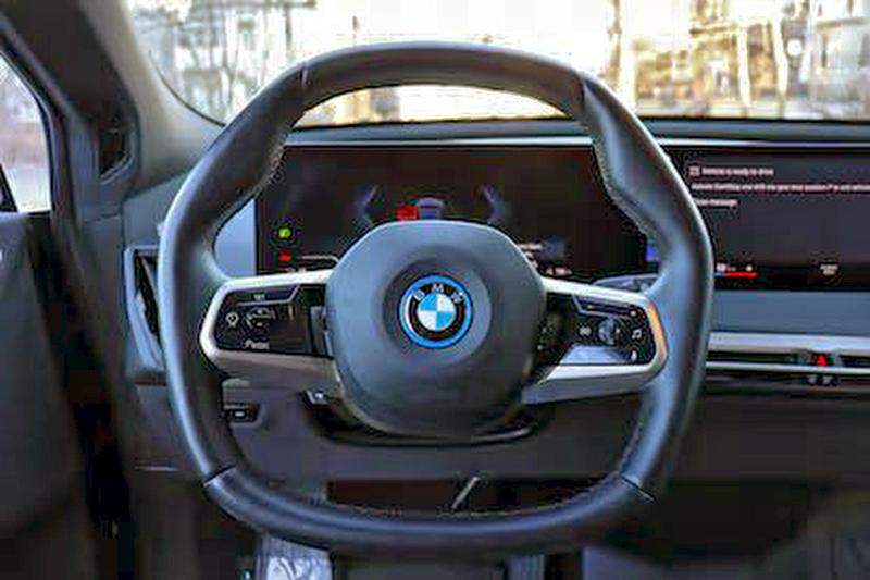 BMW IX M60 2023 VIN WB533CF00PCM61328