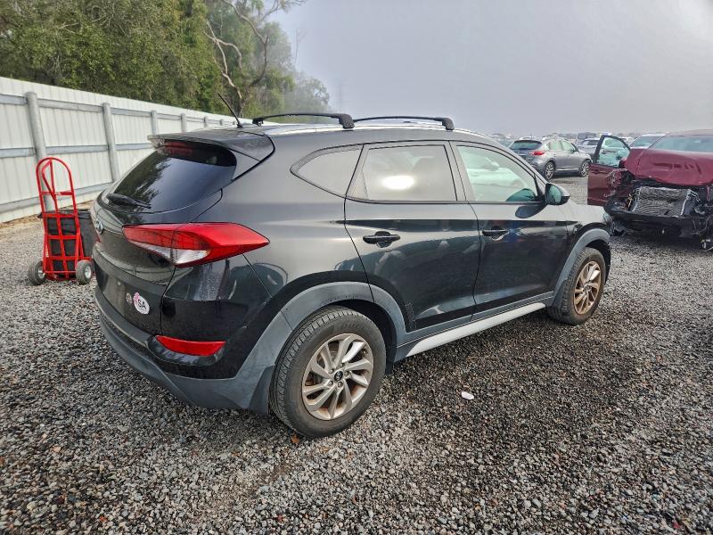 Фото 3 - HYUNDAI TUCSON