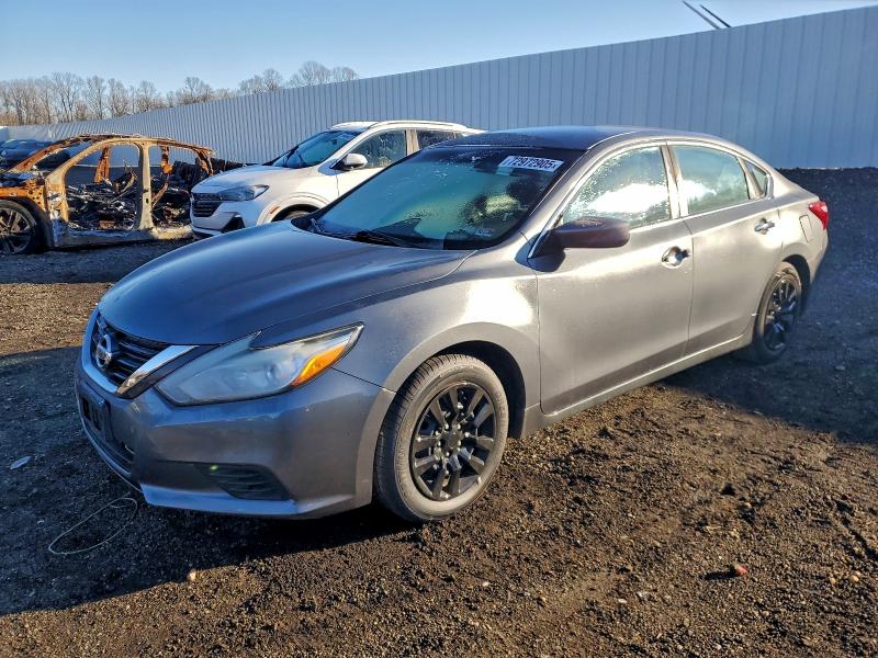 Фото 1 - NISSAN ALTIMA