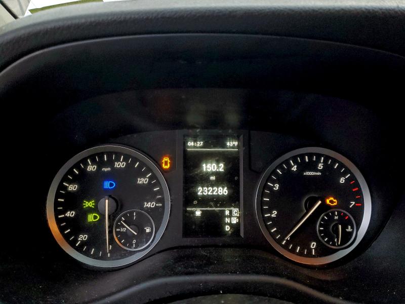 Фото 9 - MERCEDES-BENZ METRIS