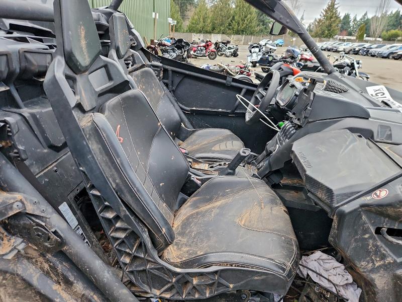 CAN-AM MAVERICK X 2017