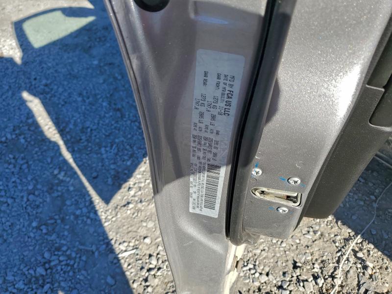 Фото 13 - JEEP GRAND CHER