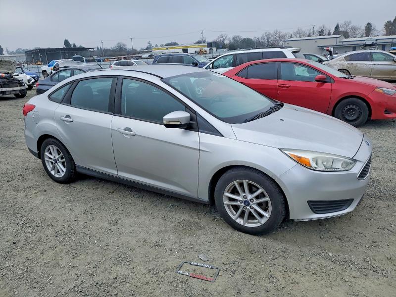 Фото 4 - FORD FOCUS