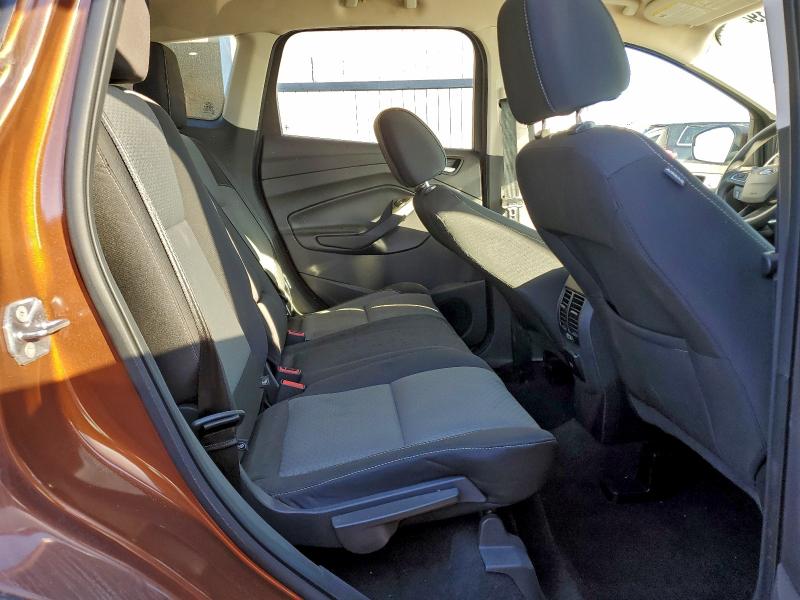 Фото 10 - FORD ESCAPE