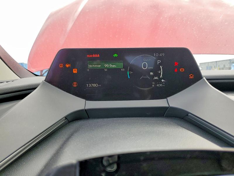 Фото 9 - TOYOTA PRIUS