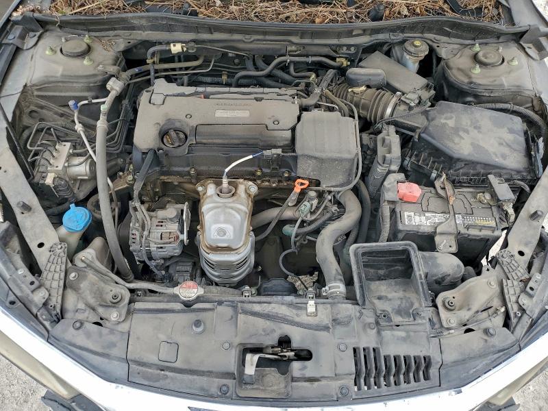 Фото 11 - HONDA ACCORD