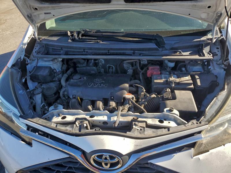 Фото 11 - TOYOTA YARIS