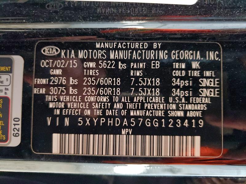 Фото 13 - KIA SORENTO