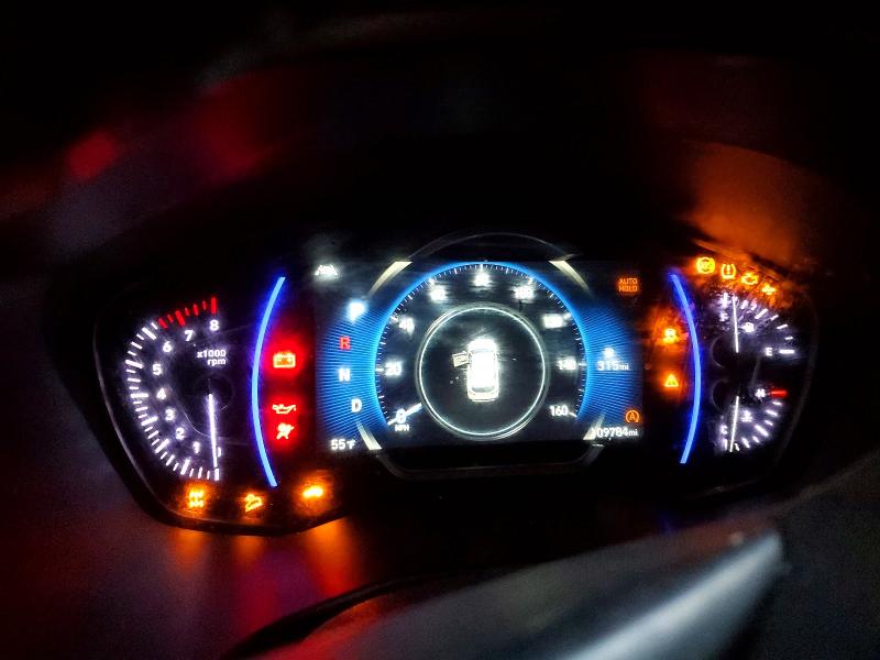 Фото 9 - HYUNDAI SANTA FE