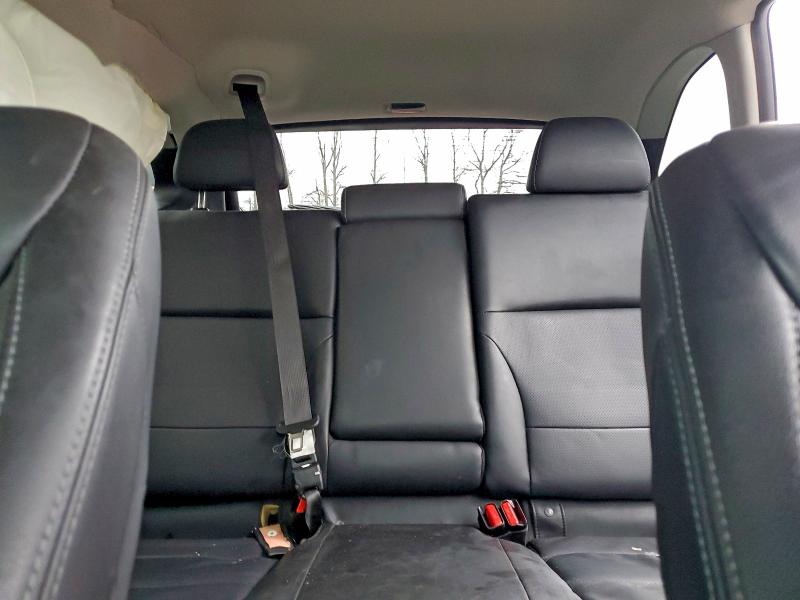 Фото 10 - SUBARU OUTBACK