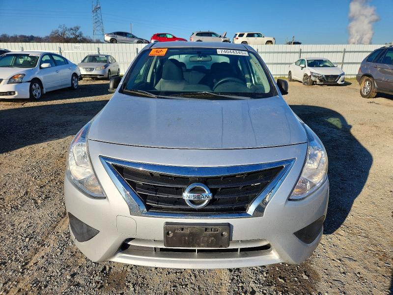 Фото 5 - NISSAN VERSA