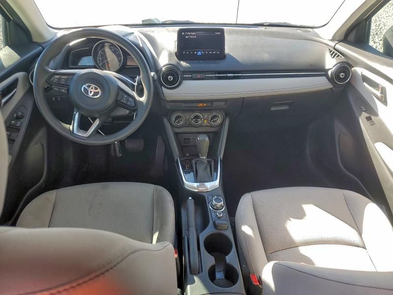 Фото 8 - TOYOTA YARIS