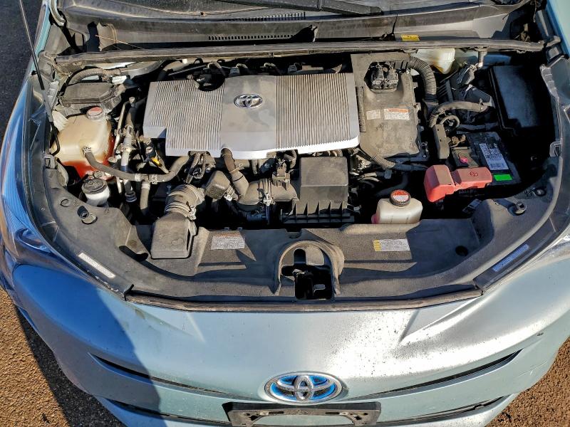 Фото 11 - TOYOTA PRIUS