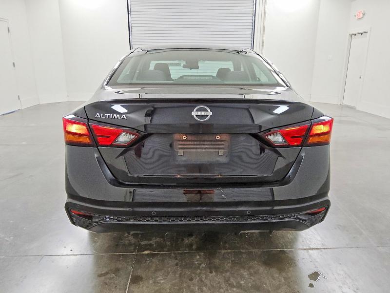 Фото 6 - NISSAN ALTIMA