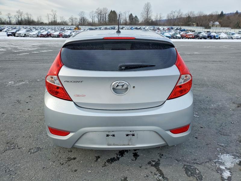 Фото 6 - HYUNDAI ACCENT