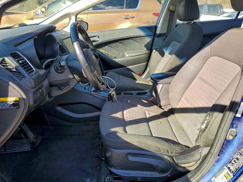 Фото 7 - KIA FORTE