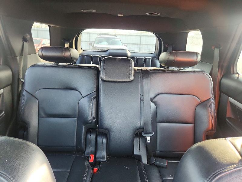 Фото 10 - FORD EXPLORER