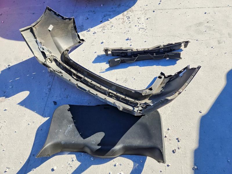 Фото 13 - FORD EDGE