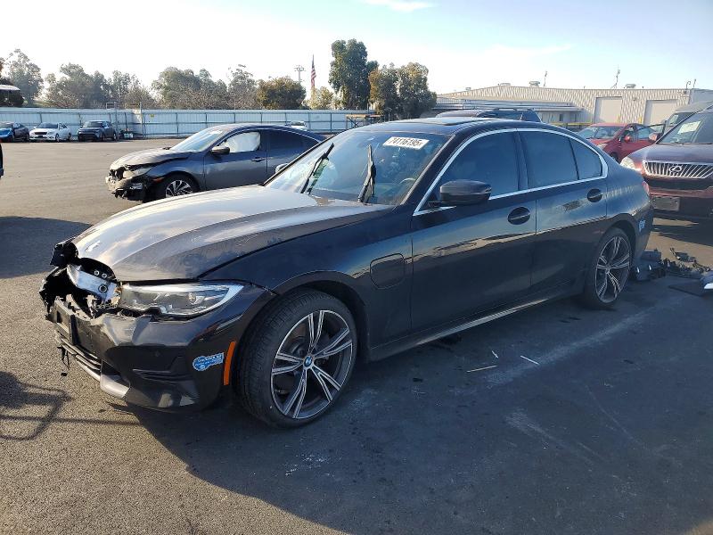 Фото 1 - BMW 3 SERIES