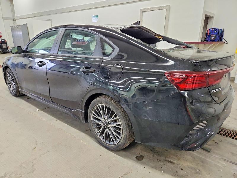 Фото 2 - KIA FORTE