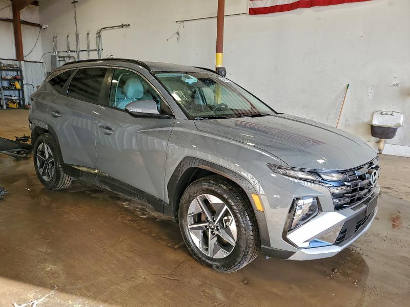 Фото 4 - HYUNDAI TUCSON