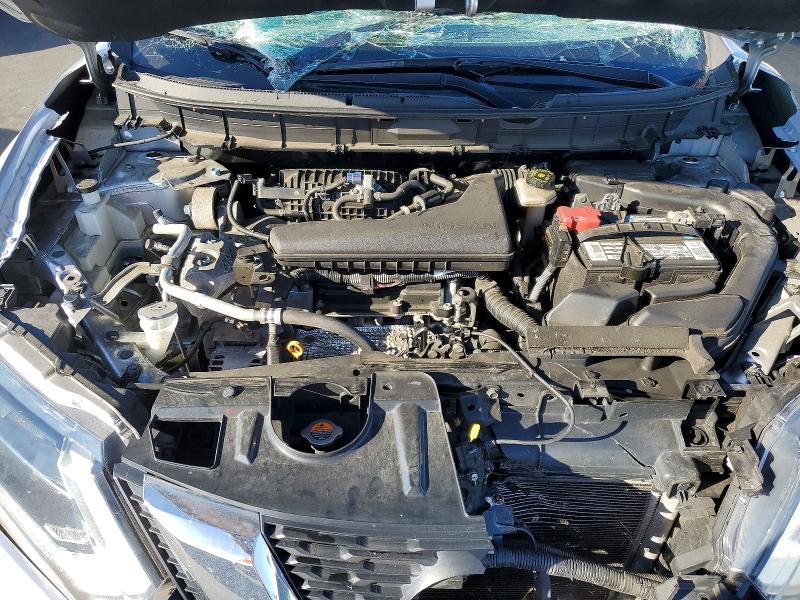 Фото 11 - NISSAN ROGUE