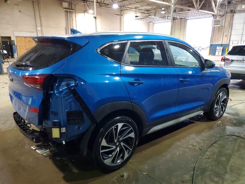 Фото 3 - HYUNDAI TUCSON