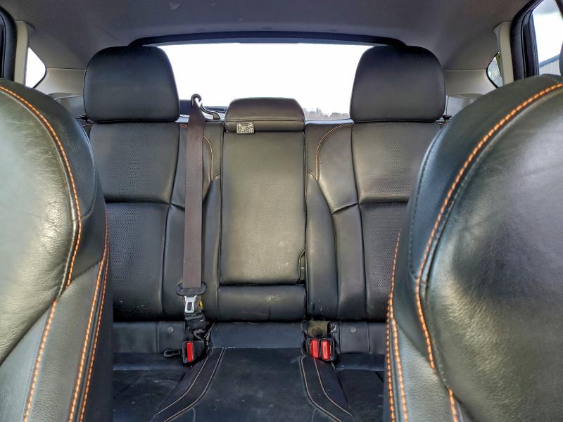 Фото 10 - SUBARU CROSSTREK