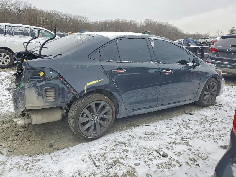 Фото 3 - TOYOTA COROLLA