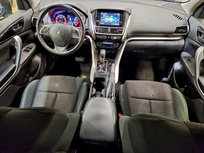 Фото 8 - MITSUBISHI ECLIPSE