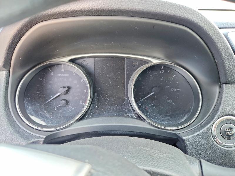 Фото 9 - NISSAN ROGUE