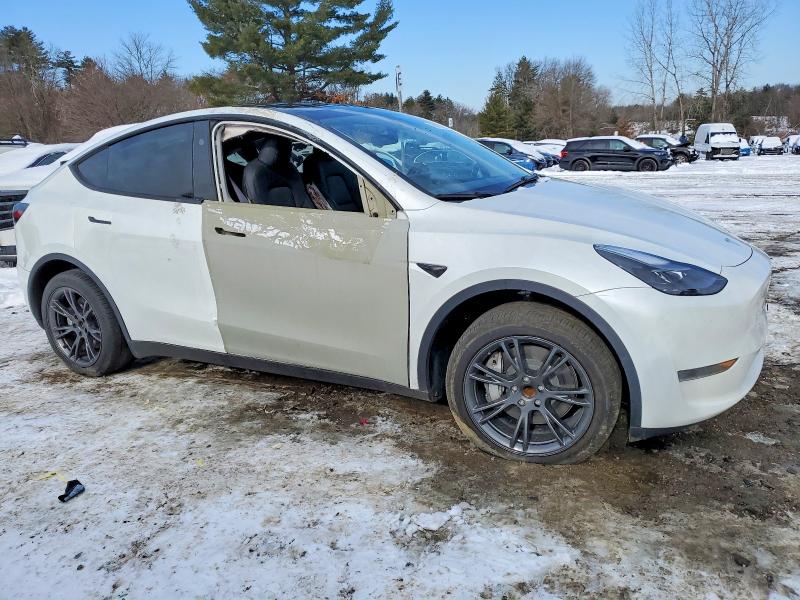 Фото 4 - TESLA MODEL Y