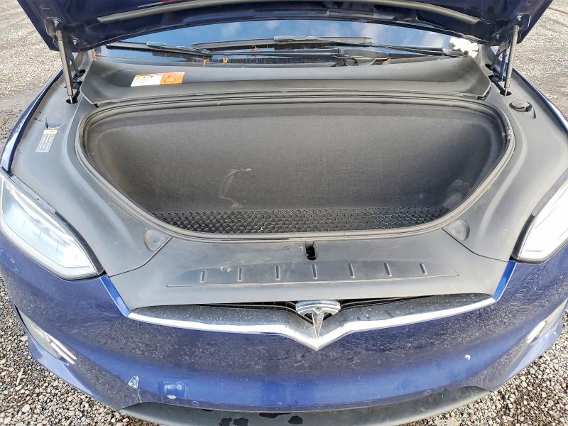 Фото 11 - TESLA MODEL X