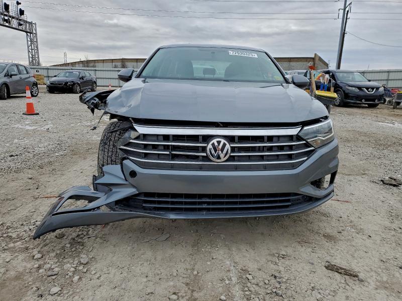 Фото 5 - VOLKSWAGEN JETTA