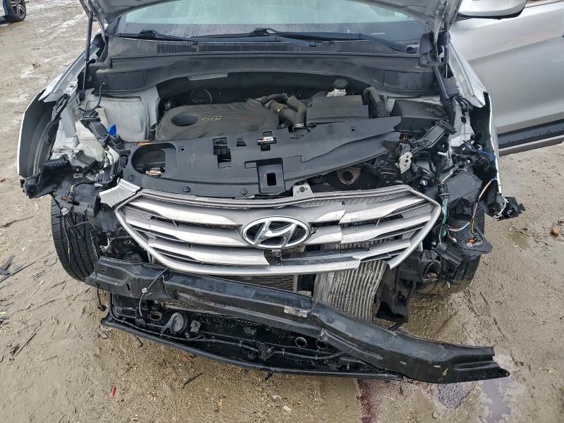 Фото 12 - HYUNDAI SANTA FE