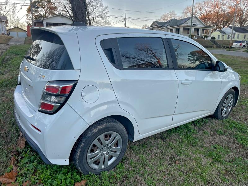 Фото 4 - CHEVROLET SONIC