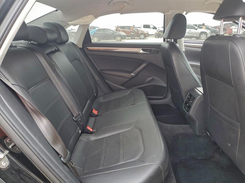 Фото 10 - VOLKSWAGEN PASSAT