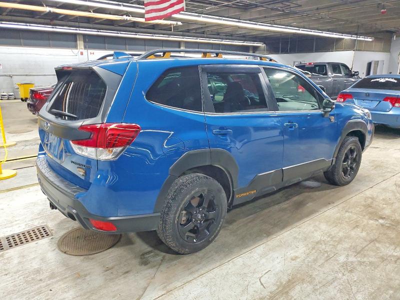 Фото 3 - SUBARU FORESTER