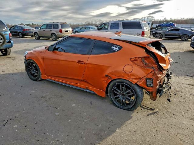 Фото 2 - HYUNDAI VELOSTER