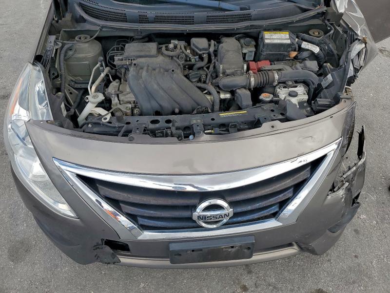 Фото 11 - NISSAN VERSA