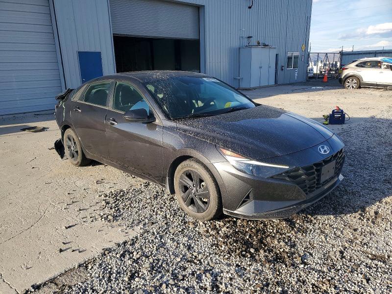 Фото 4 - HYUNDAI ELANTRA