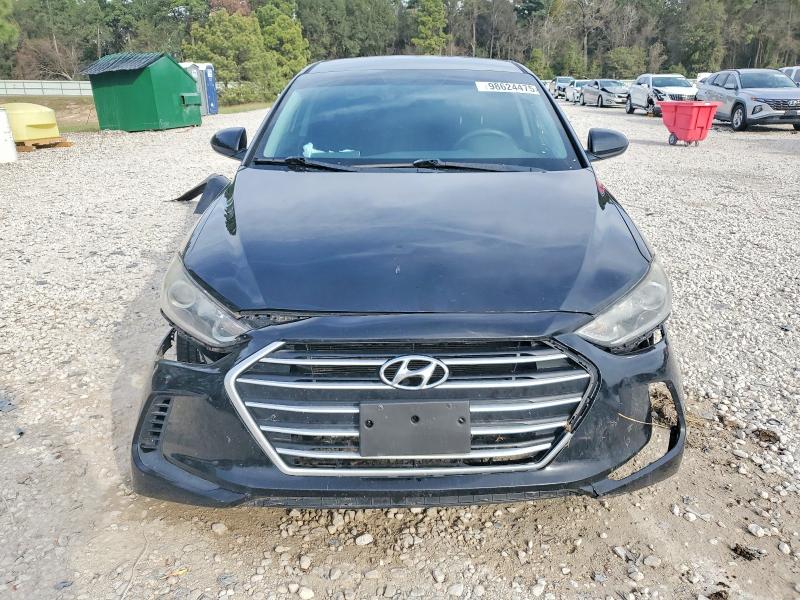 Фото 5 - HYUNDAI ELANTRA