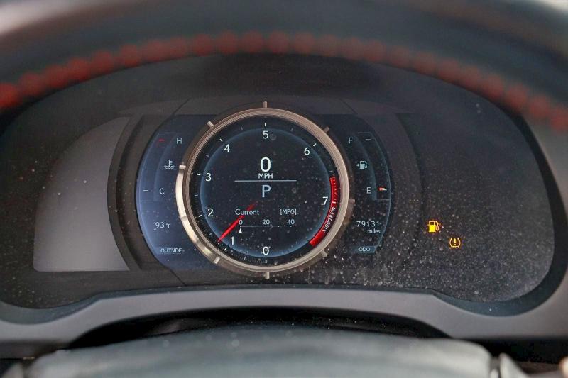 Фото 8 - LEXUS RX350