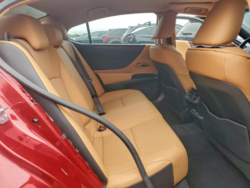 Фото 10 - LEXUS ES350