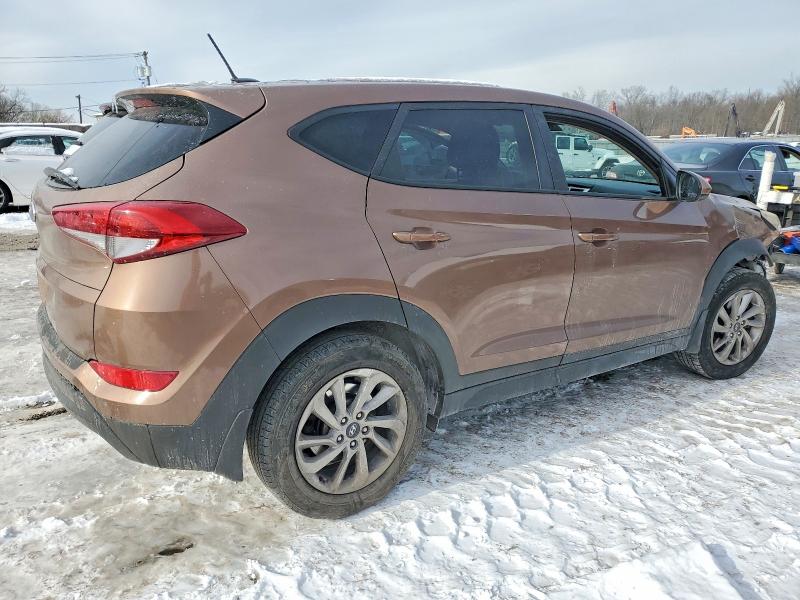 Фото 3 - HYUNDAI TUCSON