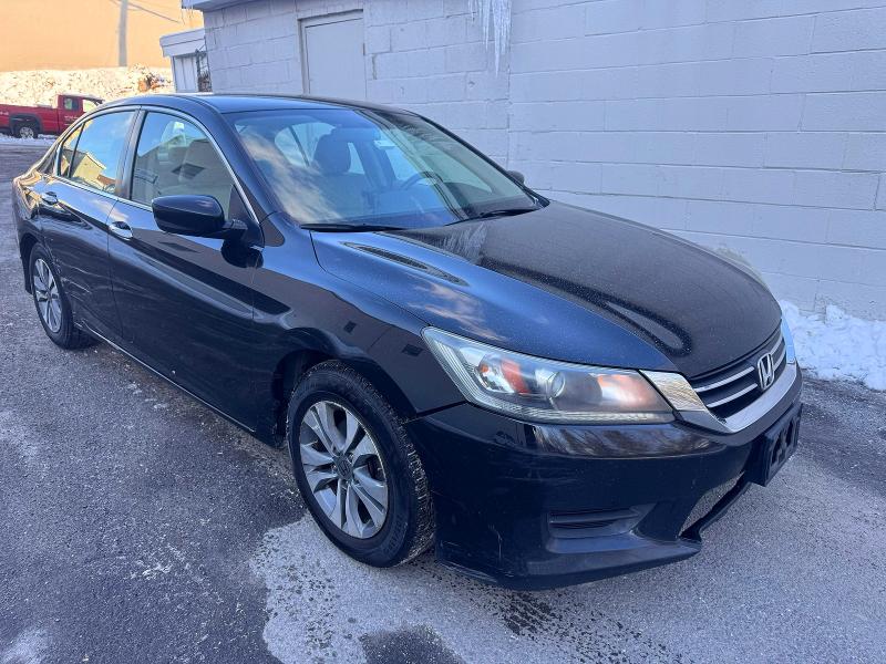 Фото 1 - HONDA ACCORD