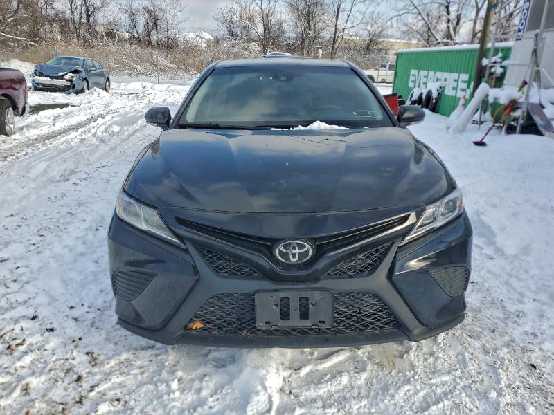 Фото 5 - TOYOTA CAMRY