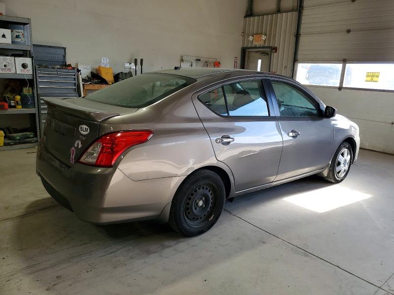 Фото 3 - NISSAN VERSA