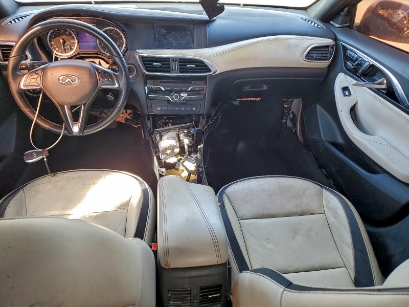 Фото 8 - INFINITI QX30